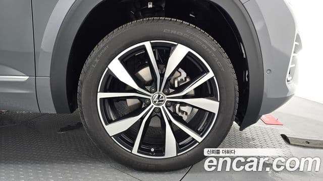 Volkswagen Atlas 2025 — Photo 1/33