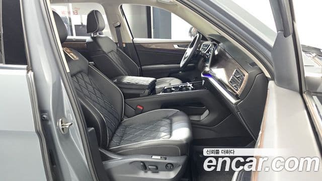 Volkswagen Atlas 2025 — Photo 2/33