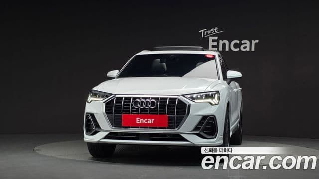 Audi Q3 2023 — Photo 9/36