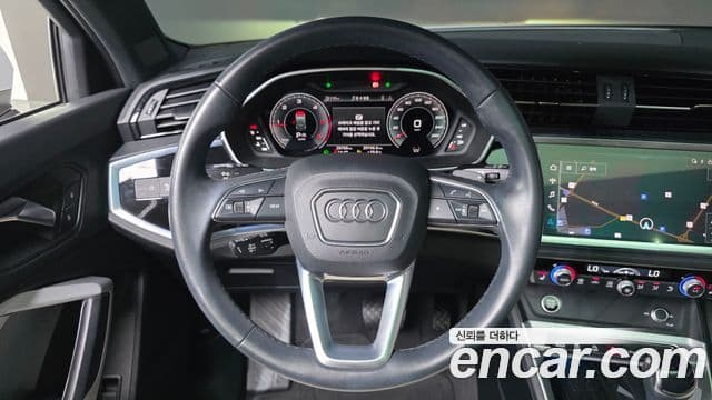 Audi Q3 2023 — Photo 25/36