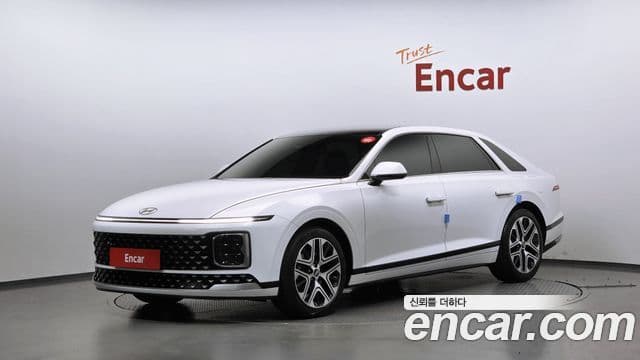 Hyundai Grandeur Hybrid 2024 — ფოტო 19/20