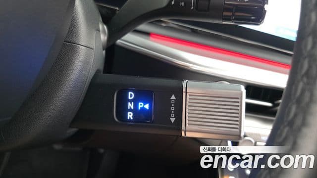 Hyundai Grandeur Hybrid 2024 — ფოტო 15/20