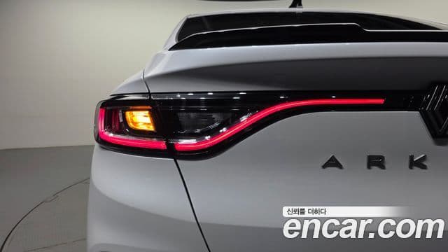 Renault Samsung Arkana 2024 — Şəkil 13/30