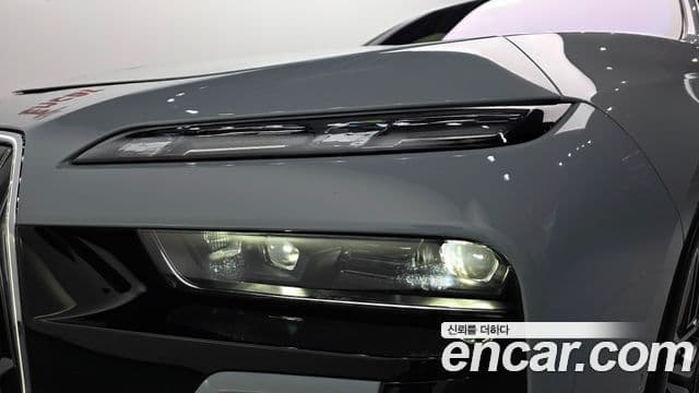 BMW 7 Series 2025 — Photo 11/37