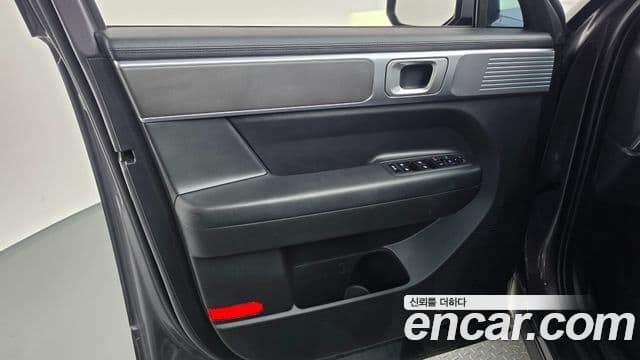 Hyundai Santa Fe 2025 — ფოტო 32/34