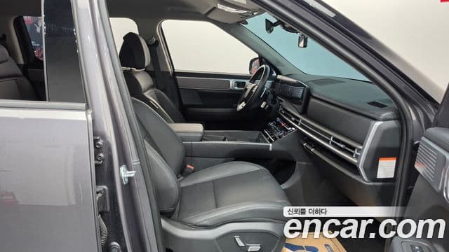 Hyundai Santa Fe 2025 — ფოტო 24/34