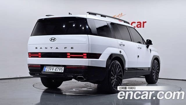 Hyundai Santa Fe 2024 — Photo 6/36