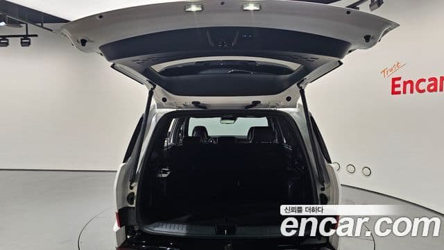Hyundai Santa Fe 2024 — Photo 5/36