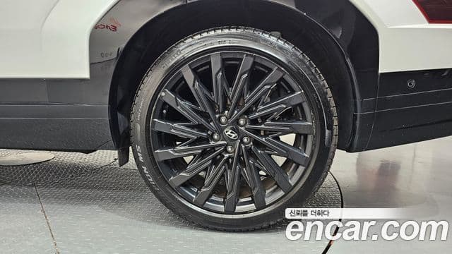 Hyundai Santa Fe 2024 — Photo 20/36