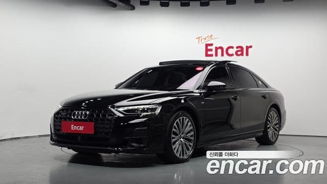 Audi A8 2023 — Photo 1/20