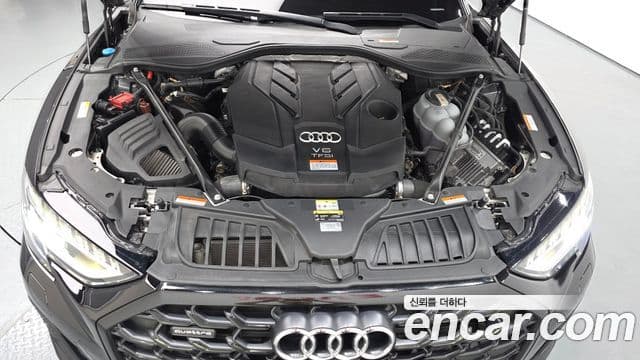 Audi A8 2023 — Photo 11/20