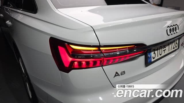 Audi A6 2020 — Şəkil 27/38