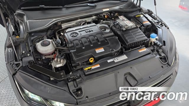 Volkswagen Arteon 2019 — Şəkil 25/39