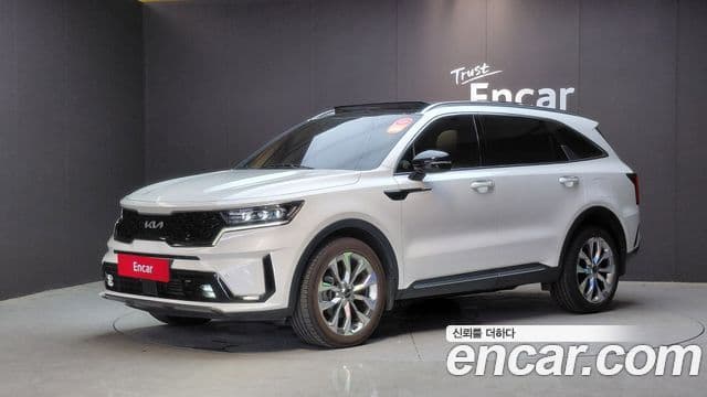 Kia Sorento 2021 — Фото 1/20