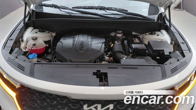 Kia Sorento 2021 — Фото 6/20