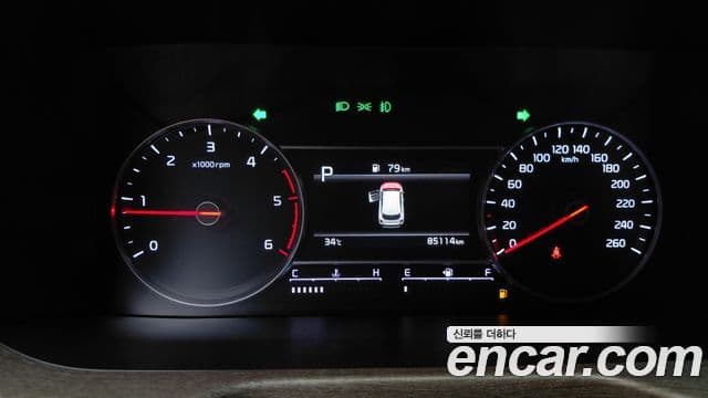 Kia Sorento 2021 — Фото 8/20