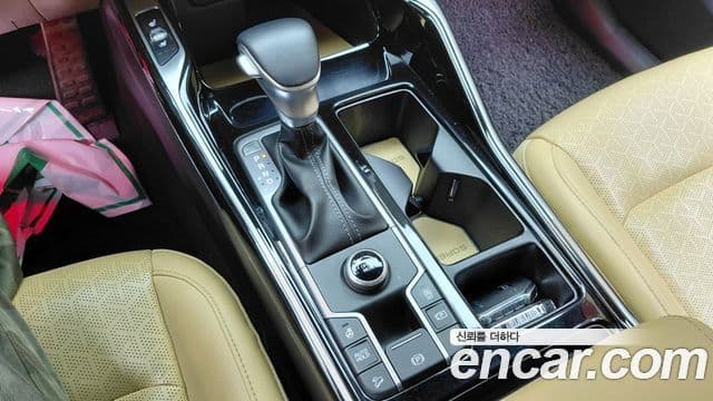 Kia Sorento 2021 — Фото 9/20