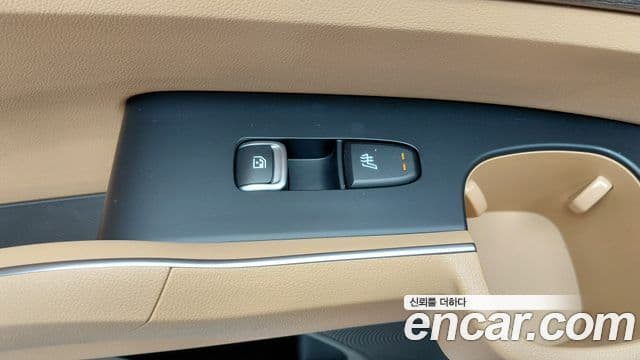 Kia Sorento 2021 — Фото 20/20