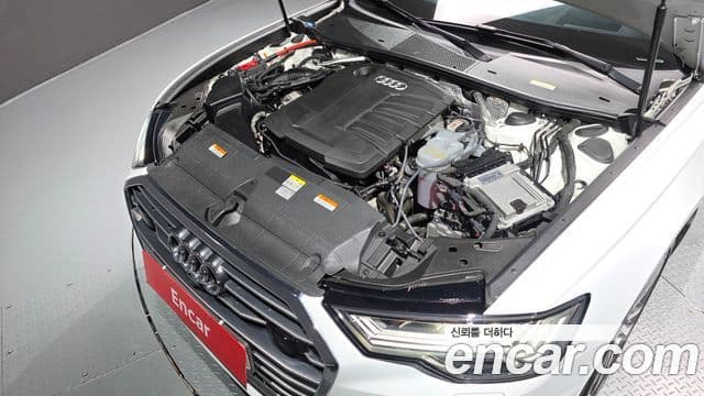 Audi A6 2023 — Şəkil 17/32