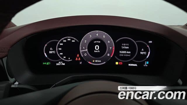 Porsche Panamera 2025 — Photo 10/20