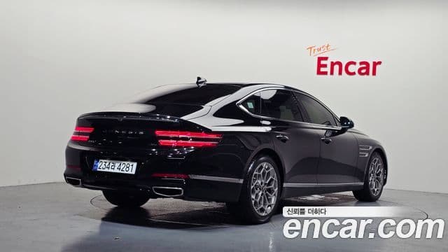 Genesis G80 2022 — Photo 12/34