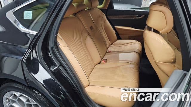 Genesis G80 2022 — Photo 34/34