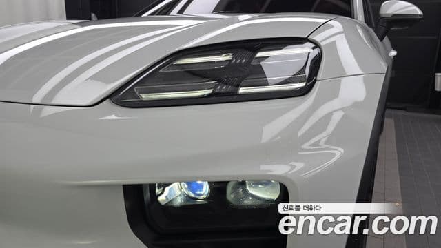 Porsche Macan EV 2025 — ფოტო 20/35