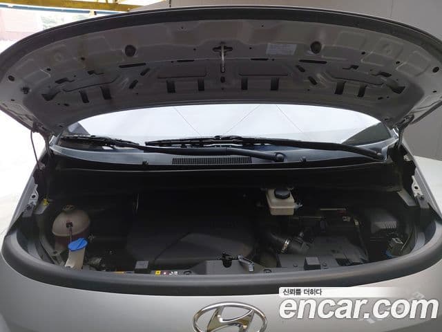 Hyundai Staria 2021 — Фото 6/20