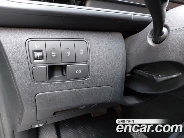 Hyundai Staria 2021 — Фото 20/20