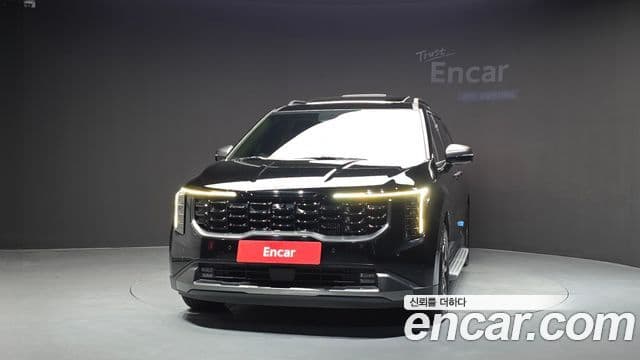 Kia Carnival 2024 — Фото 2/20
