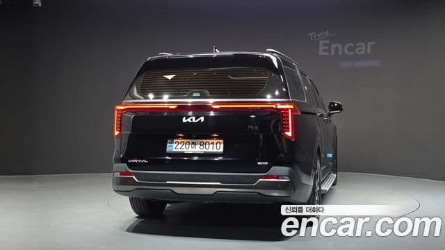 Kia Carnival 2024 — Фото 3/20
