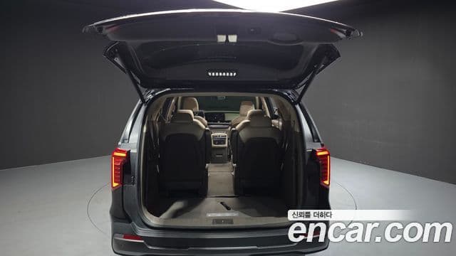 Kia Carnival 2024 — Фото 20/20