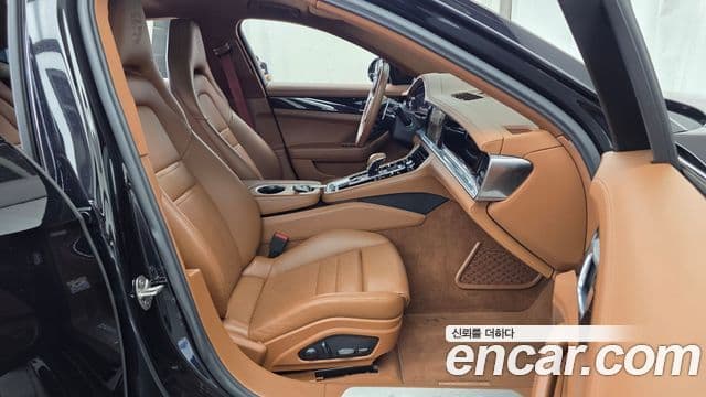 Porsche Panamera 2023 — Şəkil 7/36