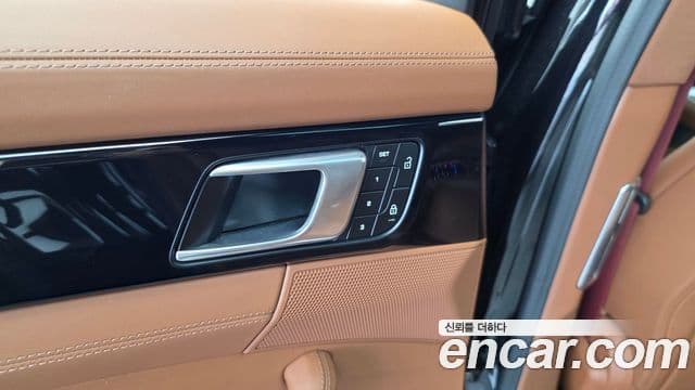 Porsche Panamera 2023 — Şəkil 13/36