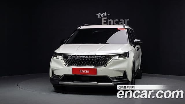Kia Carnival 2023 — Фото 3/20