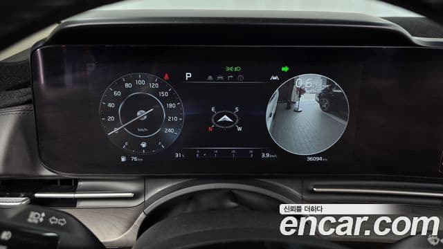 Kia Carnival 2023 — Фото 8/20