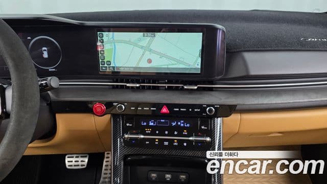 Kia Carnival 2023 — Фото 14/20