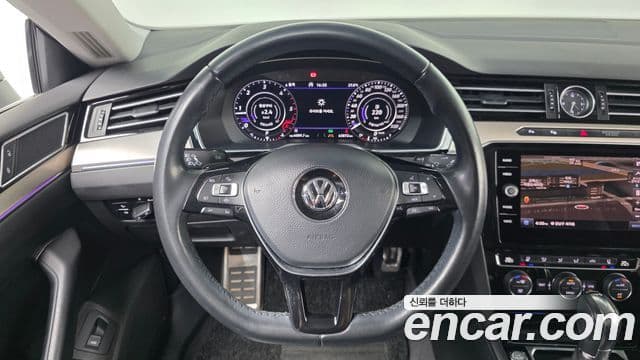 Volkswagen Arteon 2019 — Şəkil 8/32