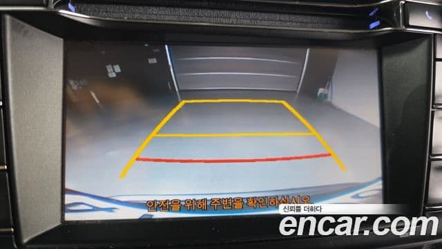 Toyota RAV4 2018 — Photo 16/32