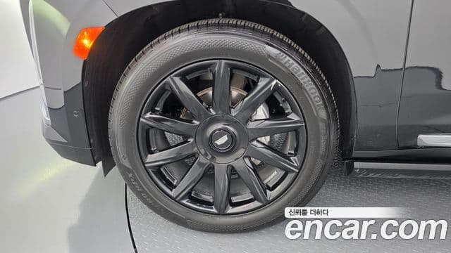 Cadillac Escalade 2022 — Şəkil 20/20
