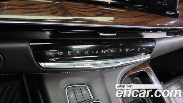 Cadillac Escalade 2022 — Şəkil 6/20
