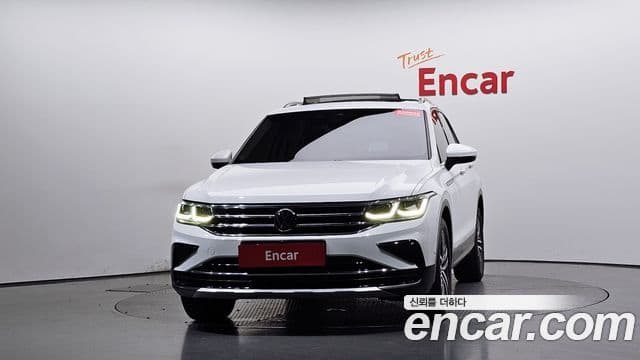 Volkswagen Tiguan 2023 — Photo 15/33