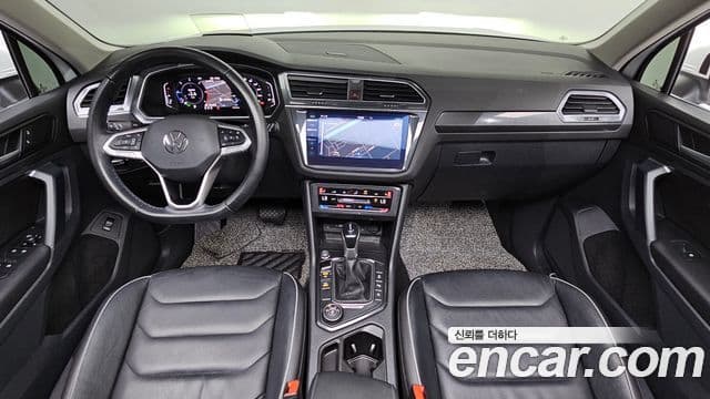 Volkswagen Tiguan 2023 — Photo 5/33