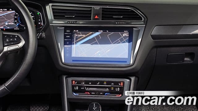 Volkswagen Tiguan 2023 — Photo 16/33