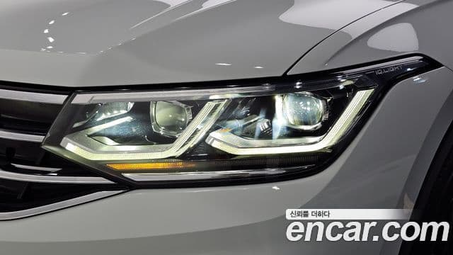 Volkswagen Tiguan 2023 — Photo 7/33