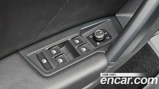 Volkswagen Tiguan 2023 — Photo 24/33
