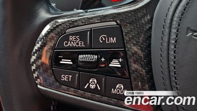 BMW M4 2022 — Photo 30/31