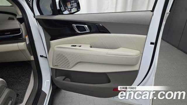 Kia Carnival 2024 — Şəkil 5/39
