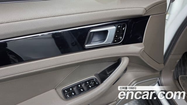 Porsche Panamera 2018 — Şəkil 6/38