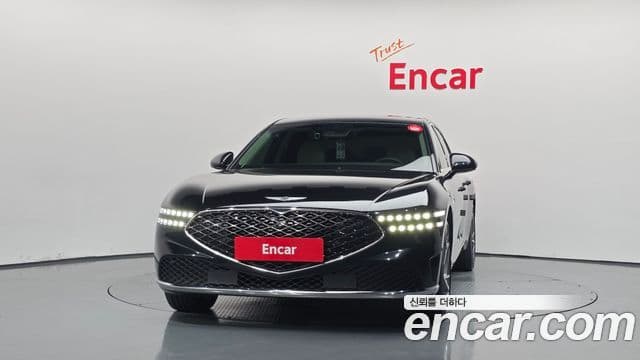Genesis G90 2022 — Photo 19/39